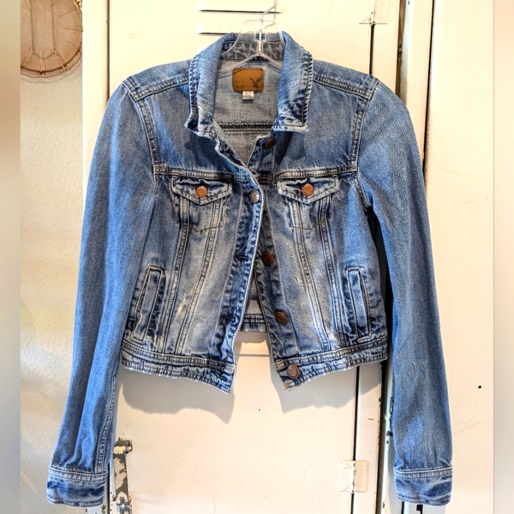 Distressed American Eagle jean jacket